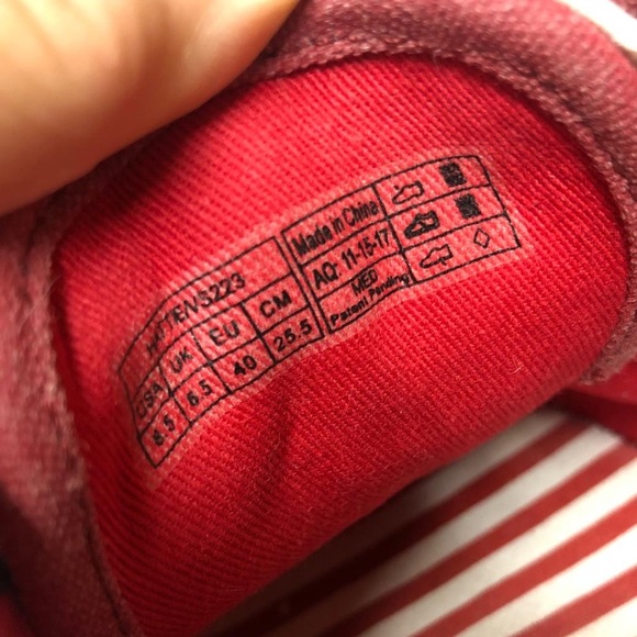 Vionic Womens Hattie Sneaker Cherry Canvas Size 8.5 - Picture 8 of 9